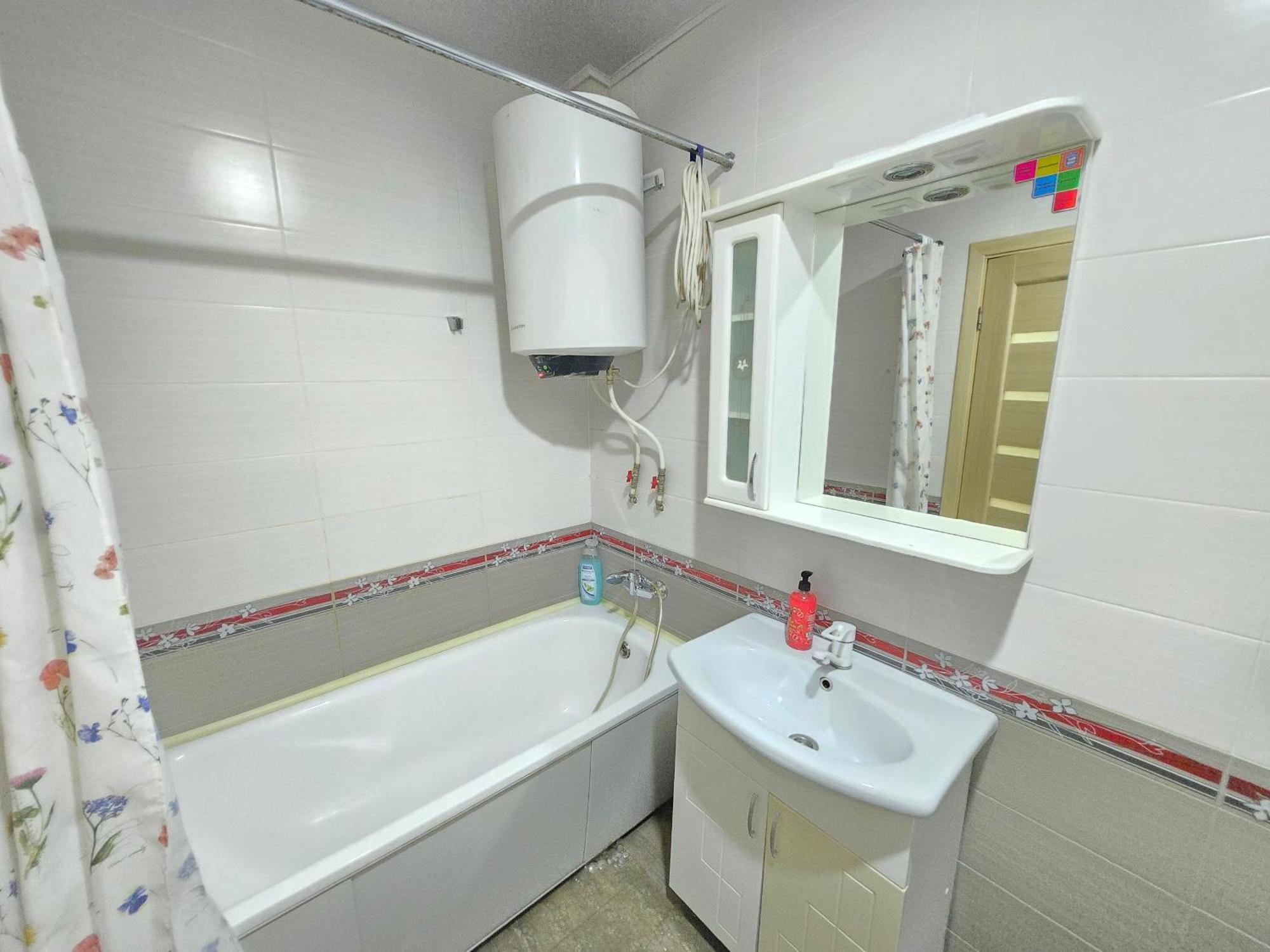 White New Apartments Ultracentral 2-Rooms In The Heart Chisinau Exterior photo